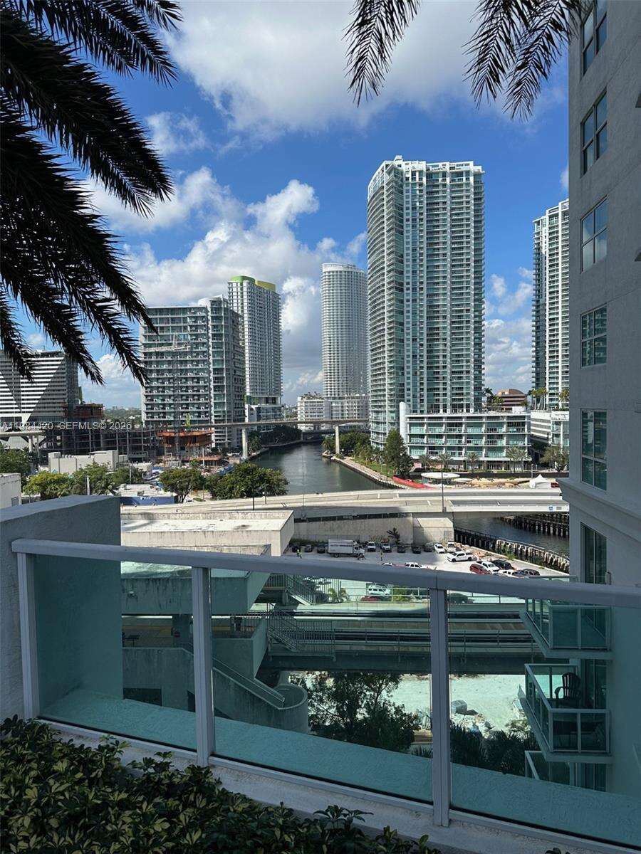 Brickell On The River N Twr | Unit #3916 Unit #3916 | Picture 60