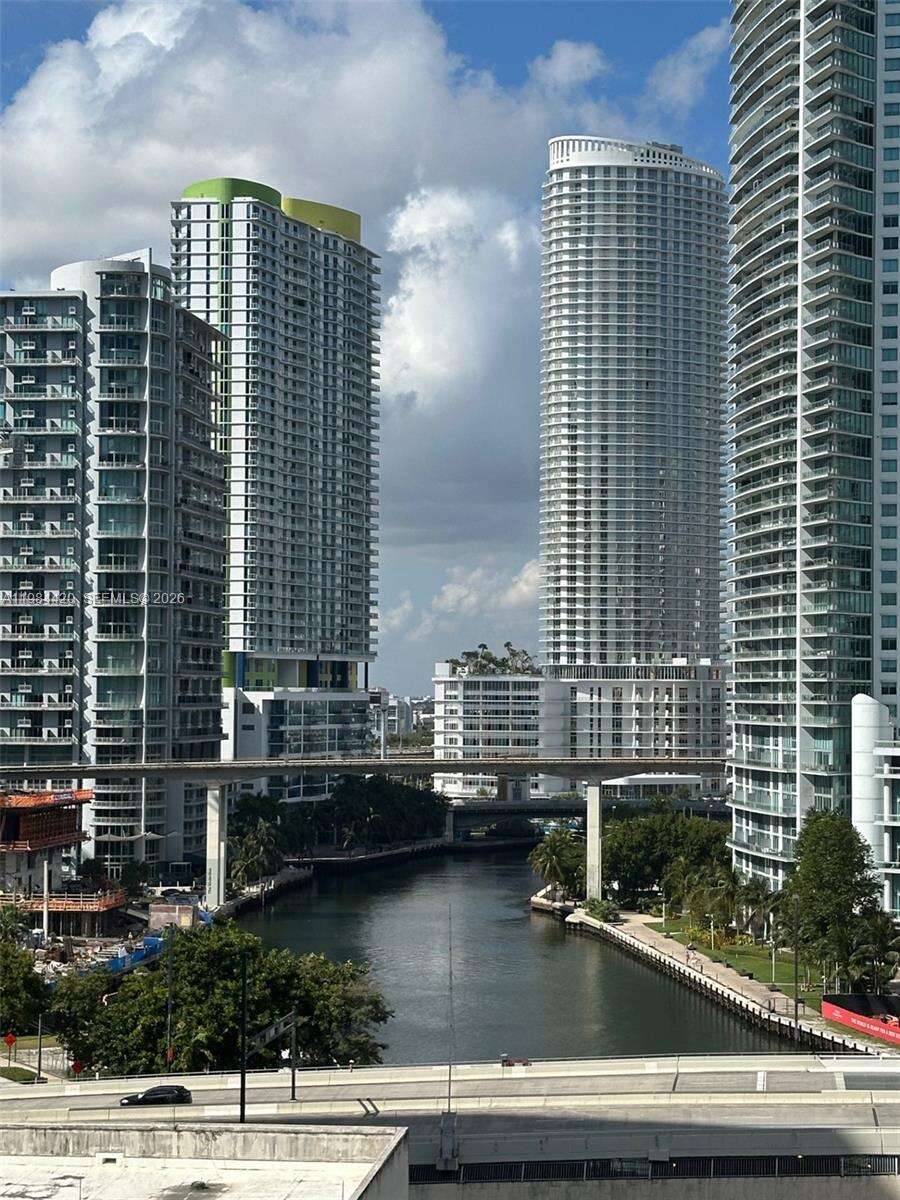 Brickell On The River N Twr | Unit #3916 Unit #3916 | Picture 65