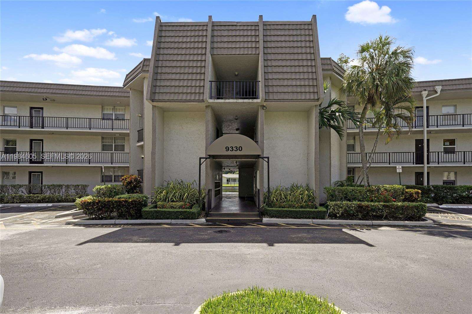Lime Bay Condominium | Unit #209 Unit #209 | Picture 2