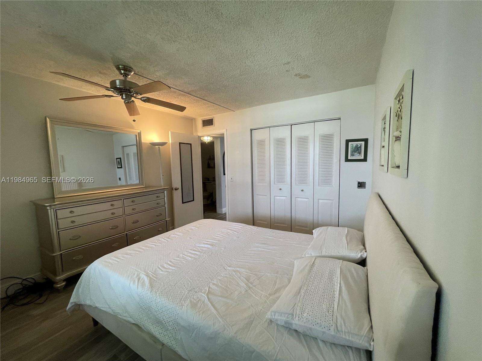 Markham M | Unit #M Unit #M | Picture 14