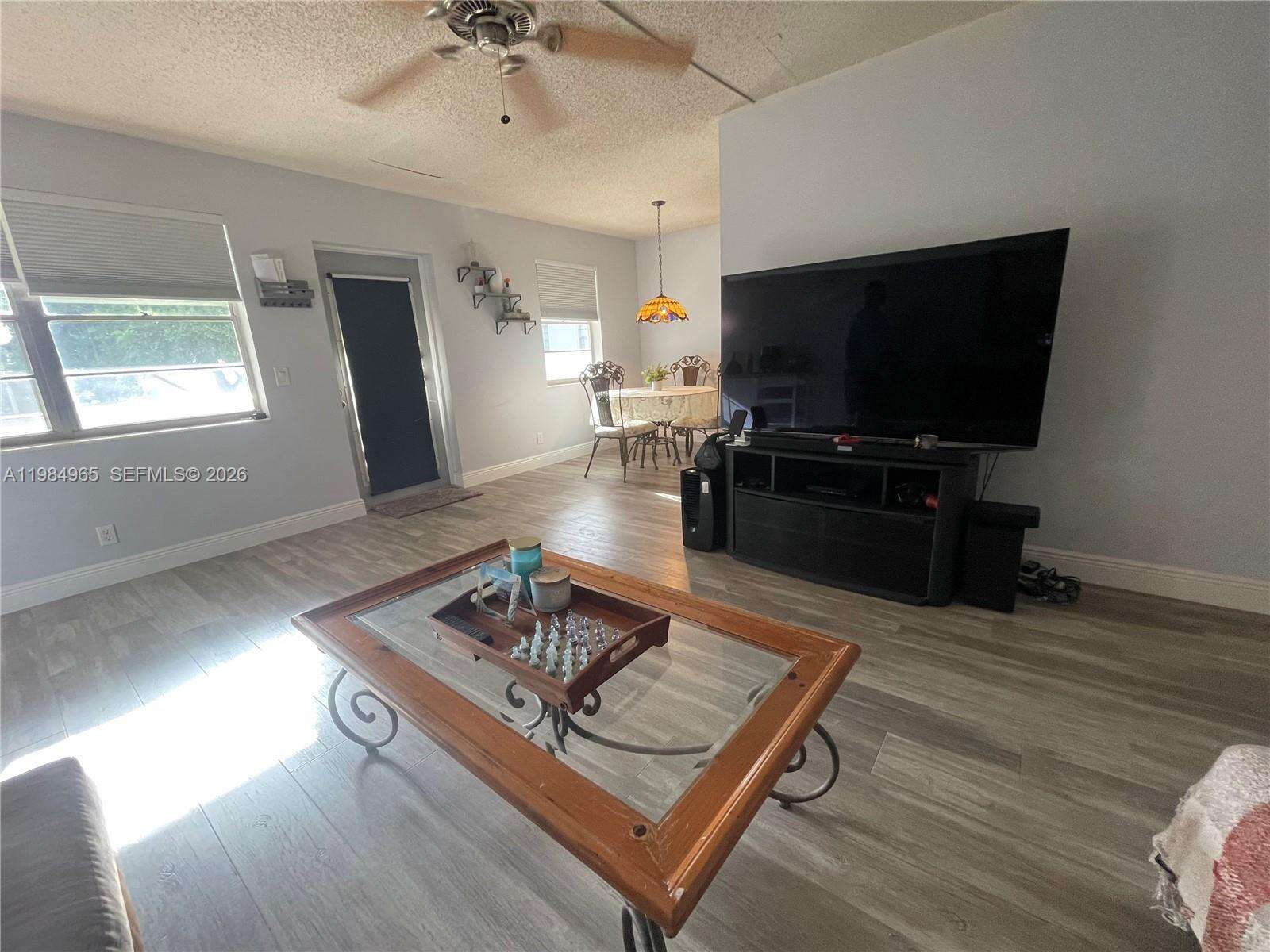 Markham M | Unit #M Unit #M | Picture 16