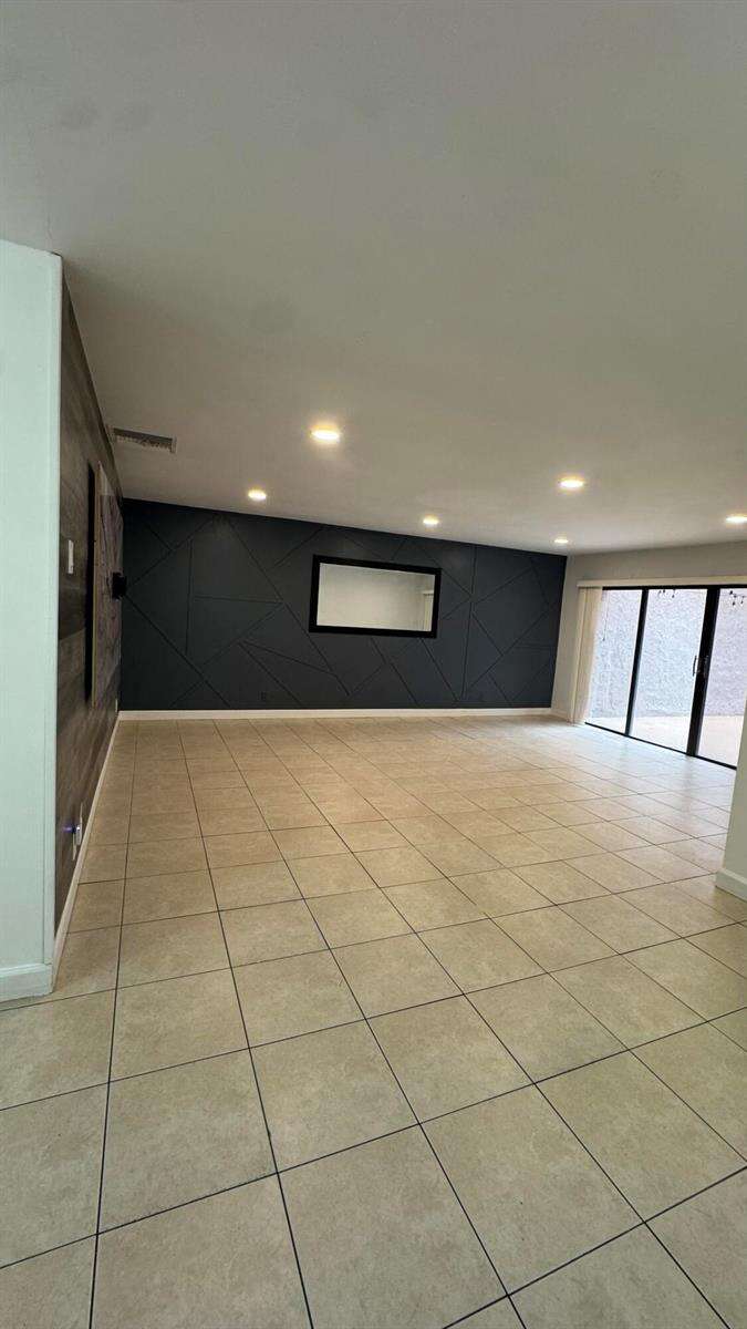 The Townhouses Of Emerald Hills Section One | Unit #15 Unit #15 | Picture 14