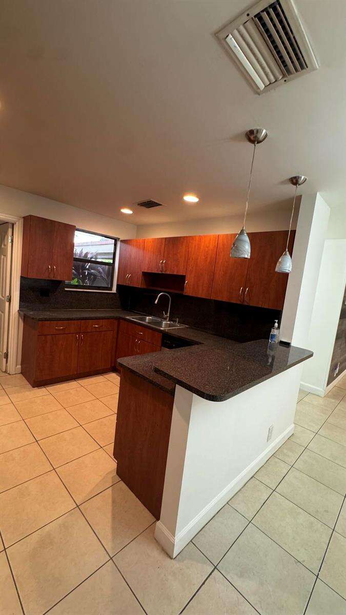 The Townhouses Of Emerald Hills Section One | Unit #15 Unit #15 | Picture 20