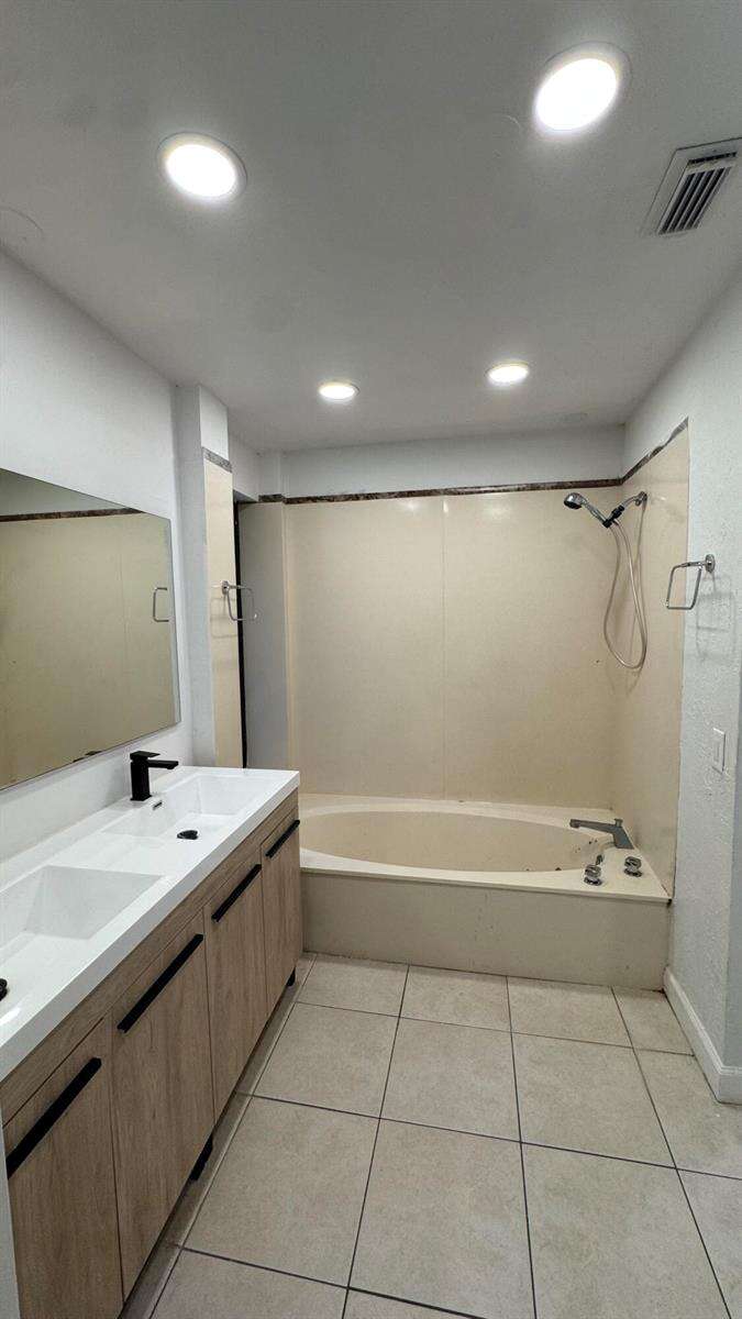 The Townhouses Of Emerald Hills Section One | Unit #15 Unit #15 | Picture 37
