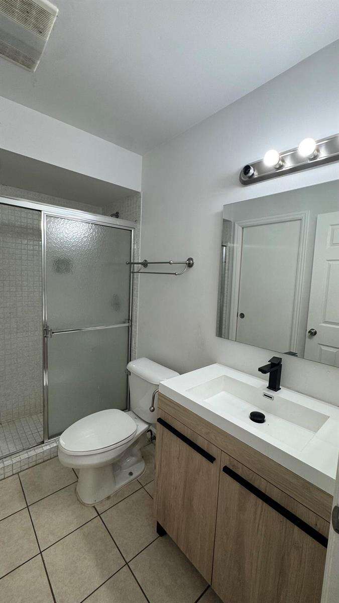 The Townhouses Of Emerald Hills Section One | Unit #15 Unit #15 | Picture 10