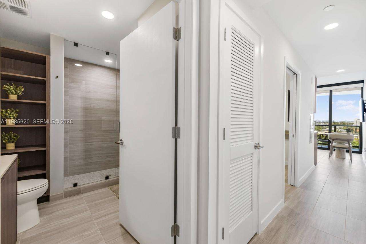 580 72nd Street | Unit #613 Unit #613 | Picture 12