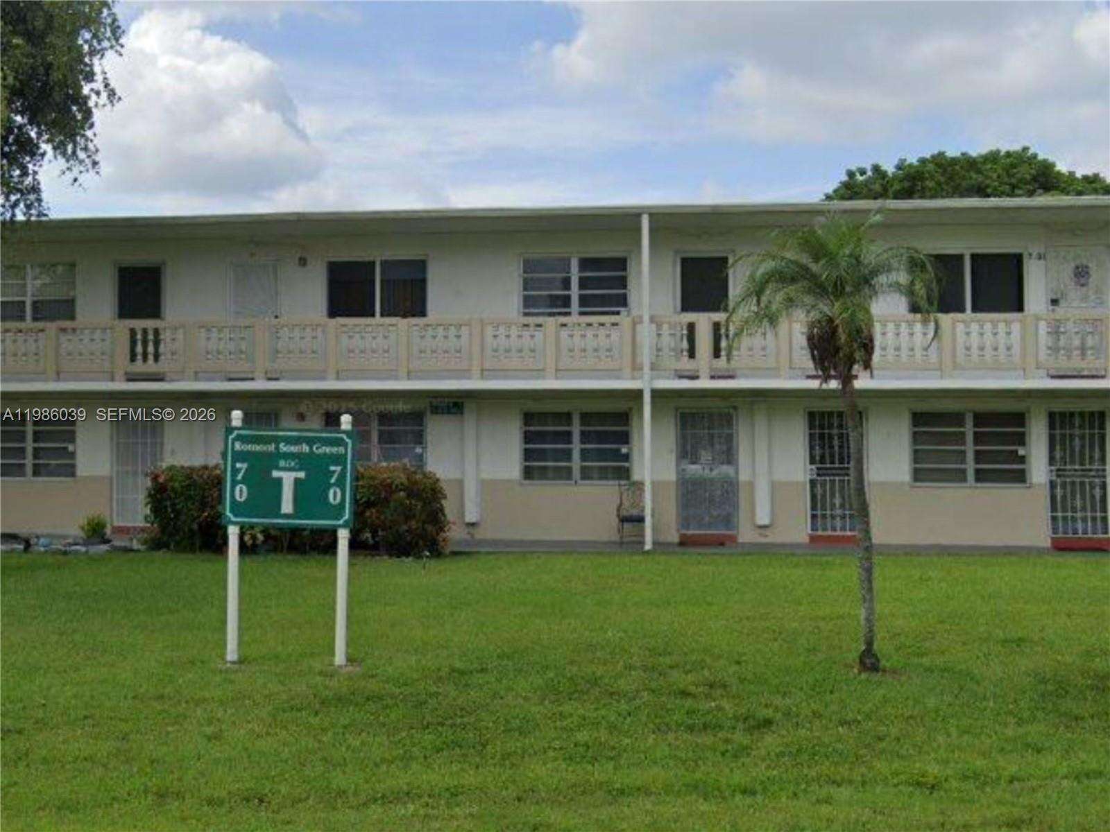 Ro Mont South Green Condo Twx | Unit #T14 Unit #T14 | Picture 1