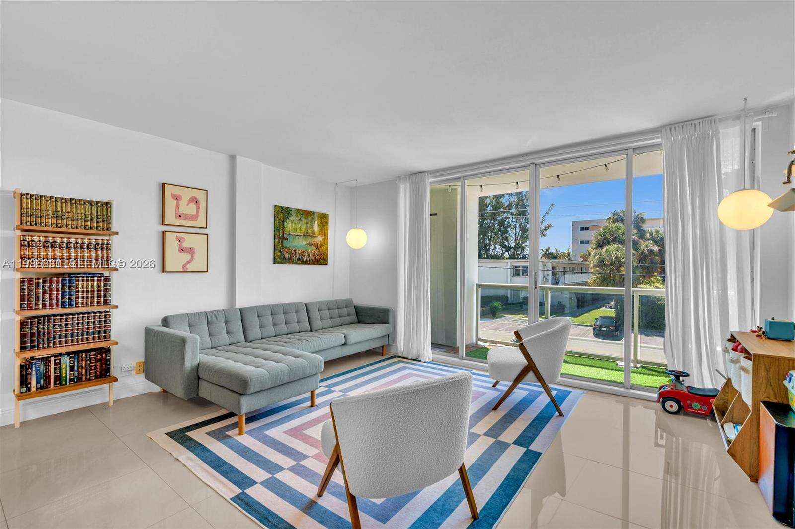 London Towers Condo Bay Harbor Island | Unit #202s Unit #202s | Picture 17