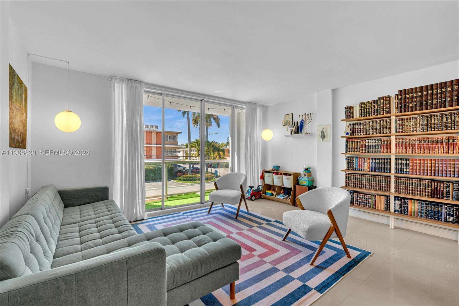 London Towers Condo Bay Harbor Island | Unit #202s Unit #202s | Picture 18