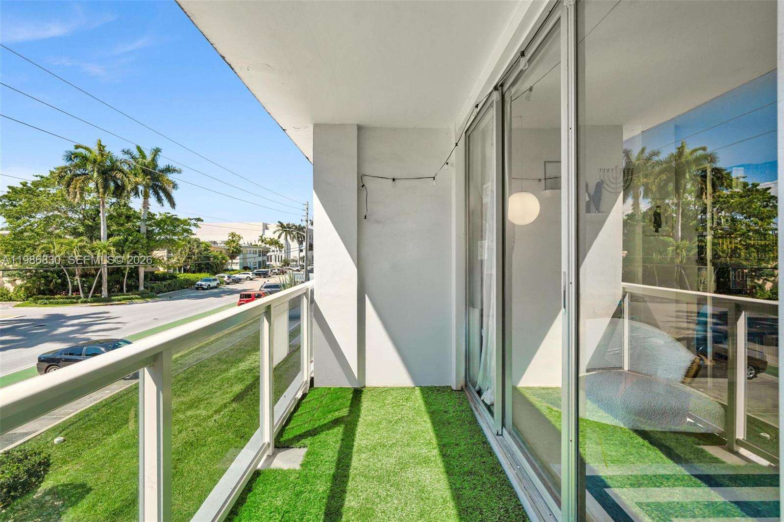 London Towers Condo Bay Harbor Island | Unit #202s Unit #202s | Picture 23