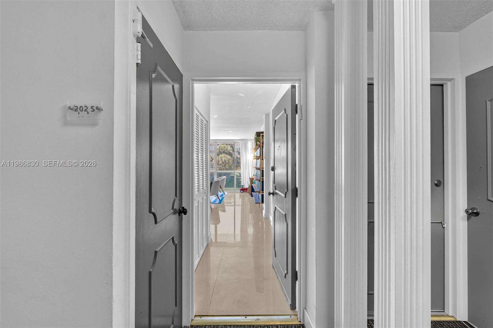 London Towers Condo Bay Harbor Island | Unit #202s Unit #202s | Picture 10