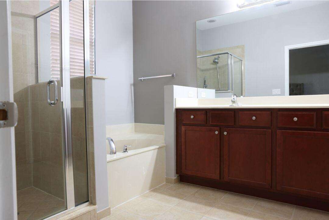 Paloma Lakes 176 171 B Portion | N/A N/A | Picture 16