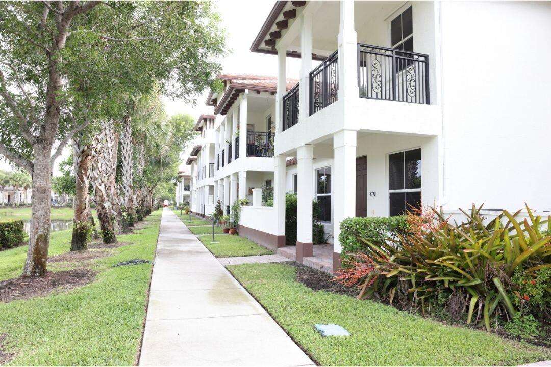Paloma Lakes 176 171 B Portion | N/A N/A | Picture 3