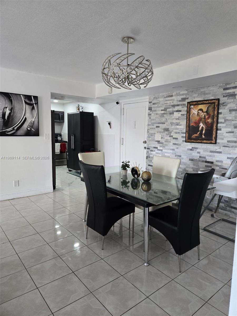 The Gate Two | Unit #409 Unit #409 | Picture 1