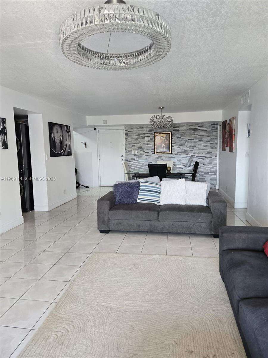 The Gate Two | Unit #409 Unit #409 | Picture 15