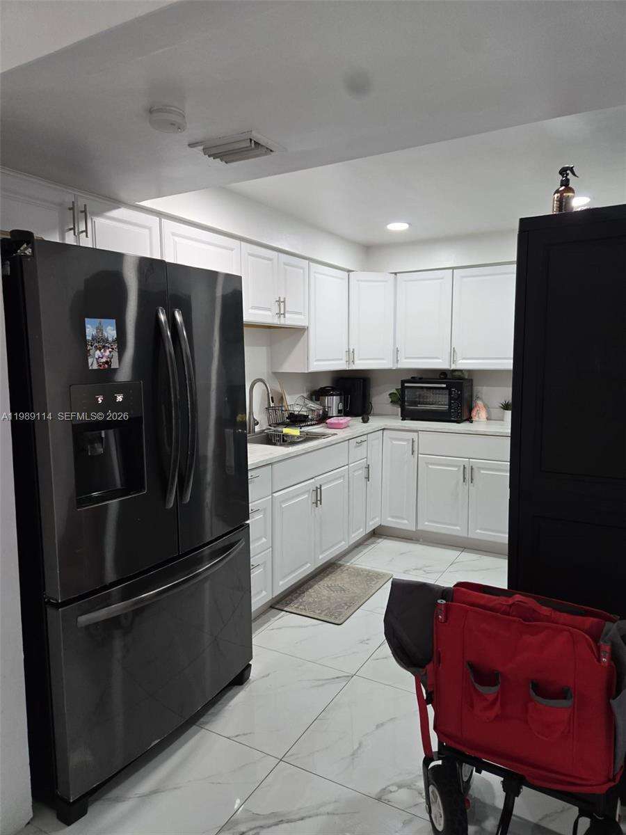 The Gate Two | Unit #409 Unit #409 | Picture 25