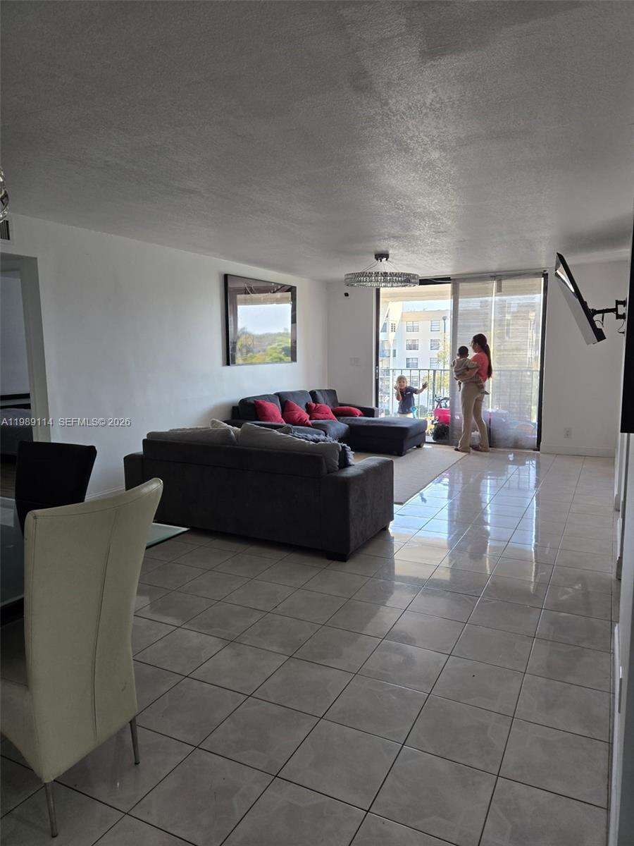 The Gate Two | Unit #409 Unit #409 | Picture 26