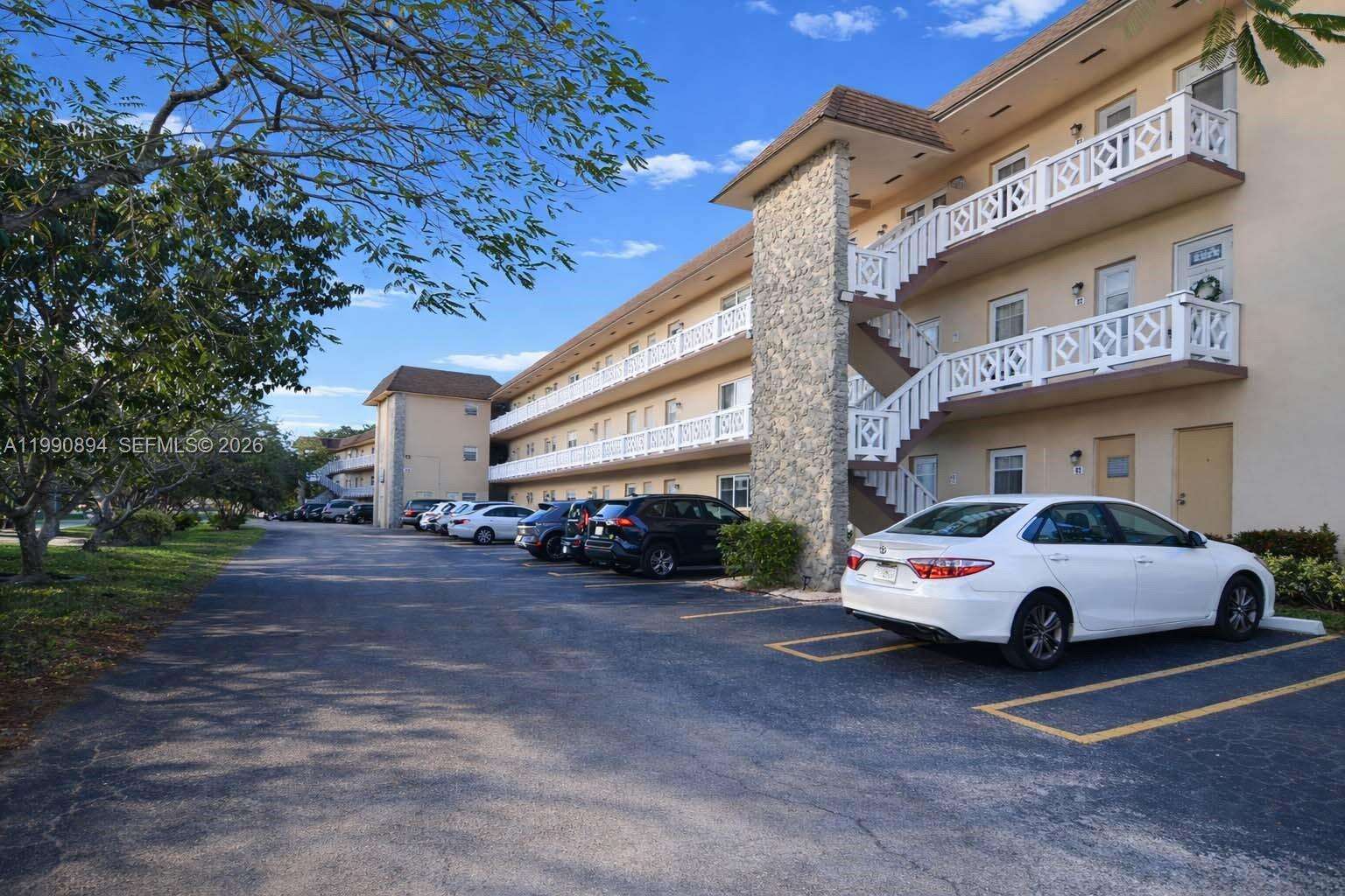 Ficus Gardens | Unit #509 Unit #509 | Picture 15