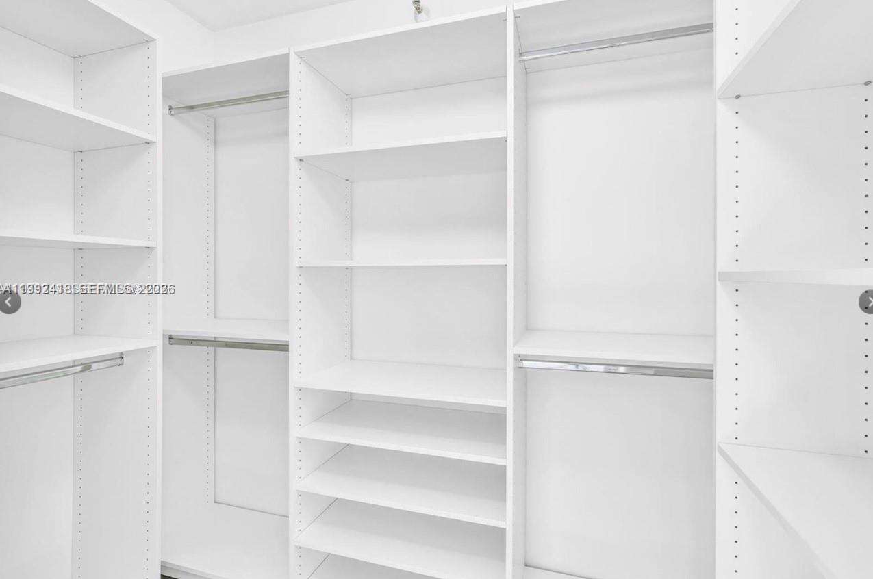 Beach Point Club | Unit #304 Unit #304 | Picture 15