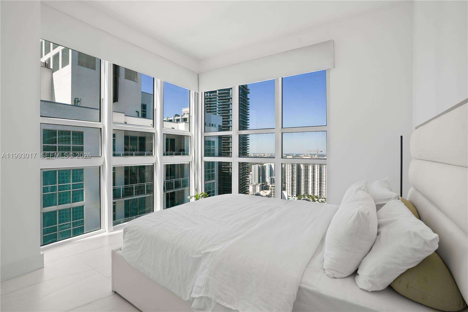 The Plaza 851 Brickell | Unit #4101 Unit #4101 | Picture 14