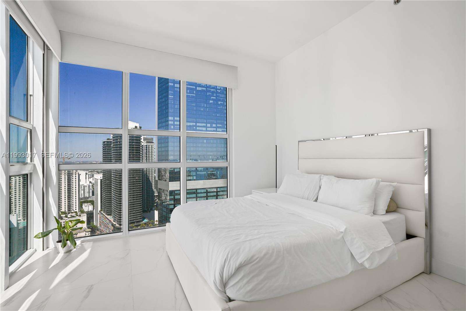 The Plaza 851 Brickell | Unit #4101 Unit #4101 | Picture 15