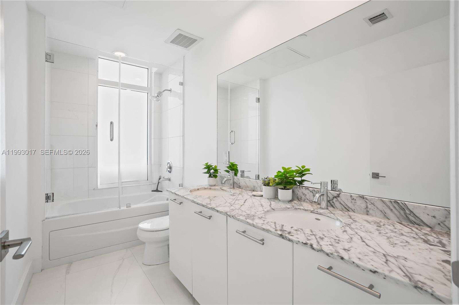The Plaza 851 Brickell | Unit #4101 Unit #4101 | Picture 17