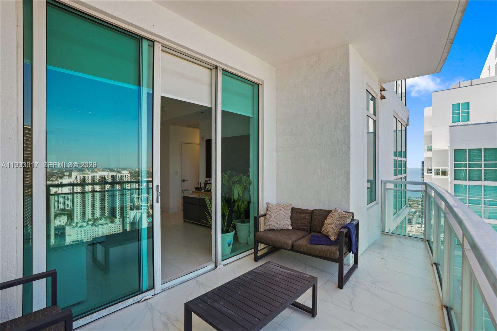 The Plaza 851 Brickell | Unit #4101 Unit #4101 | Picture 24