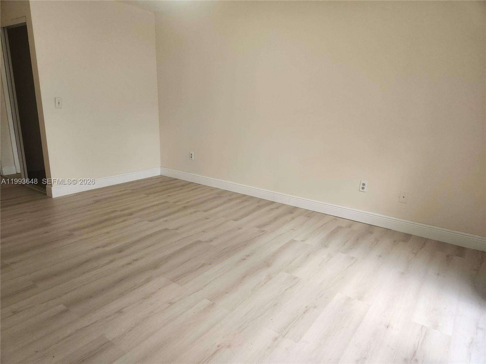 Rock Island Land Corp | Unit #7184 Unit #7184 | Picture 14