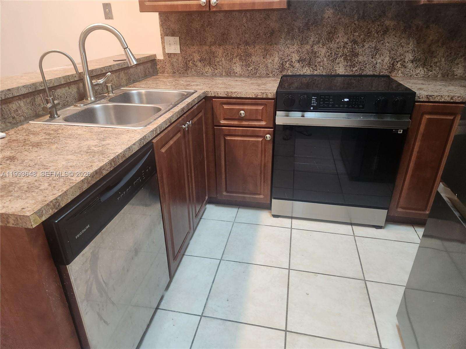 Rock Island Land Corp | Unit #7184 Unit #7184 | Picture 9