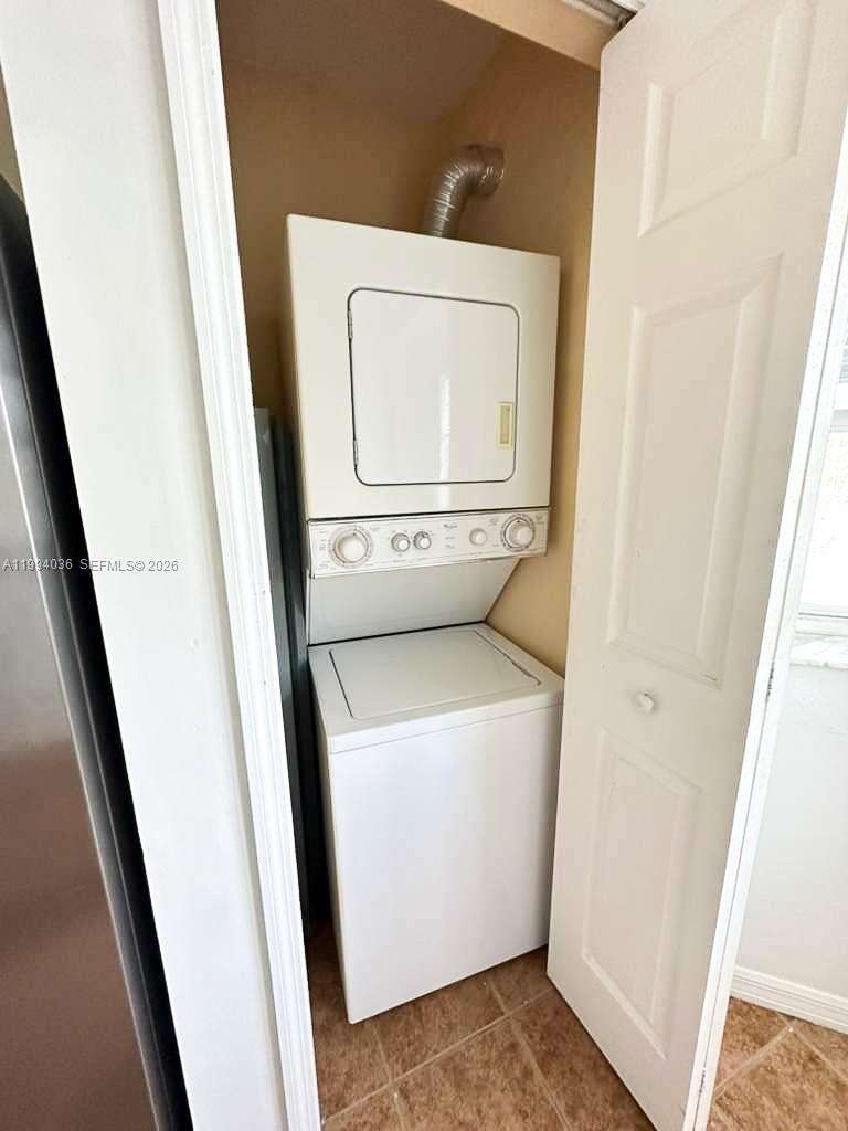 Venetia Gardens South Condo Two | Unit #203-51 Unit #203-51 | Picture 9