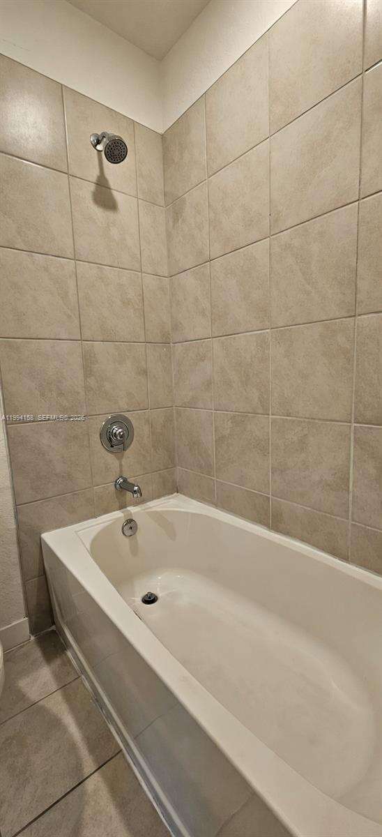 Towns At Seascape | N/A N/A | Picture 19