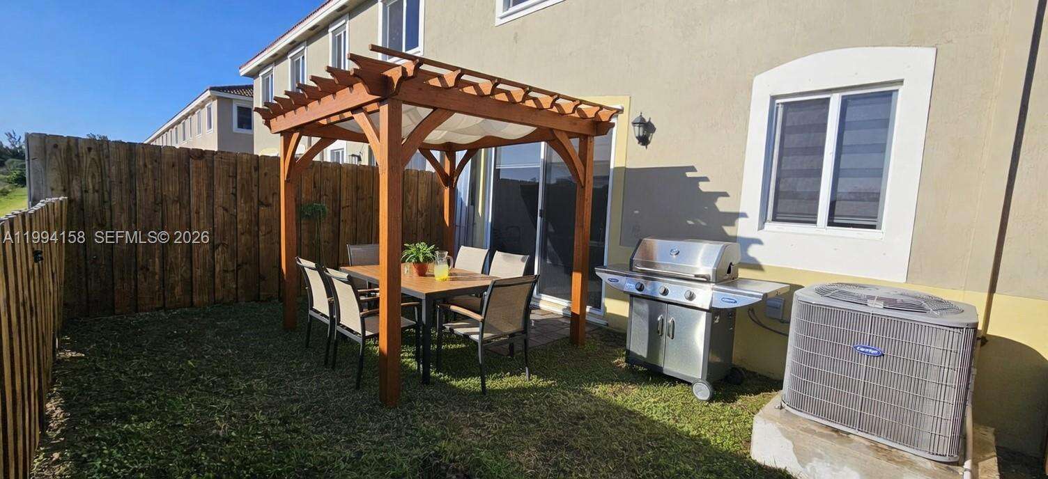 Towns At Seascape | N/A N/A | Picture 33