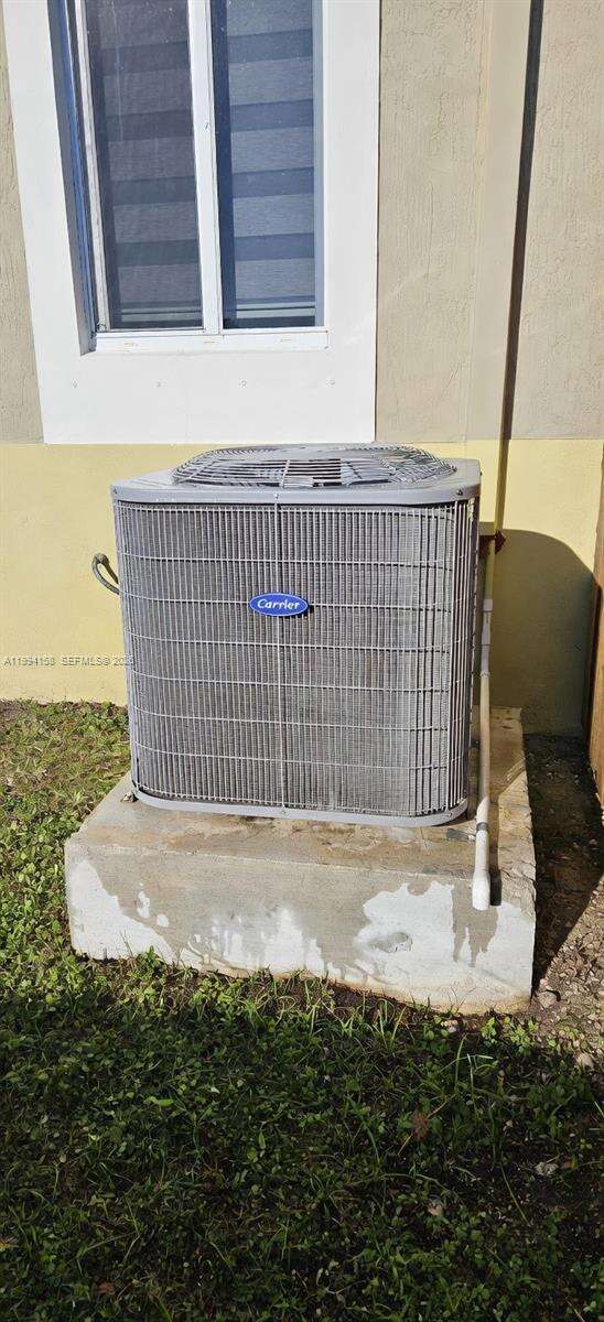 Towns At Seascape | N/A N/A | Picture 39