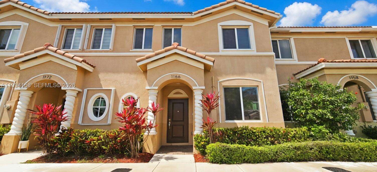 Towns At Seascape | N/A N/A | Picture 43