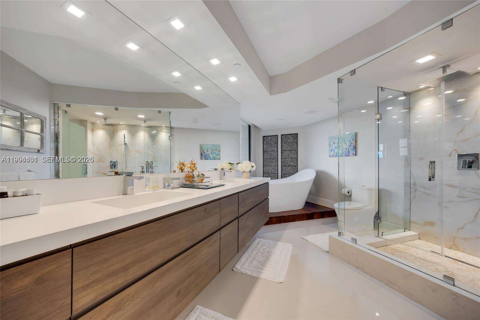 Villa Regina | Unit #506 Unit #506 | Picture 35