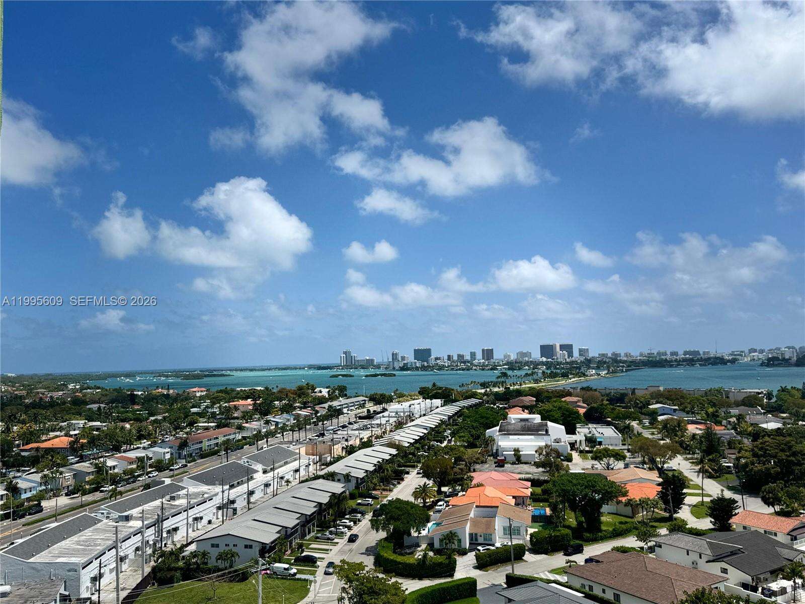 Bayview Towers Condo North Bldg | Unit #B1605 Unit #B1605 | Picture 12