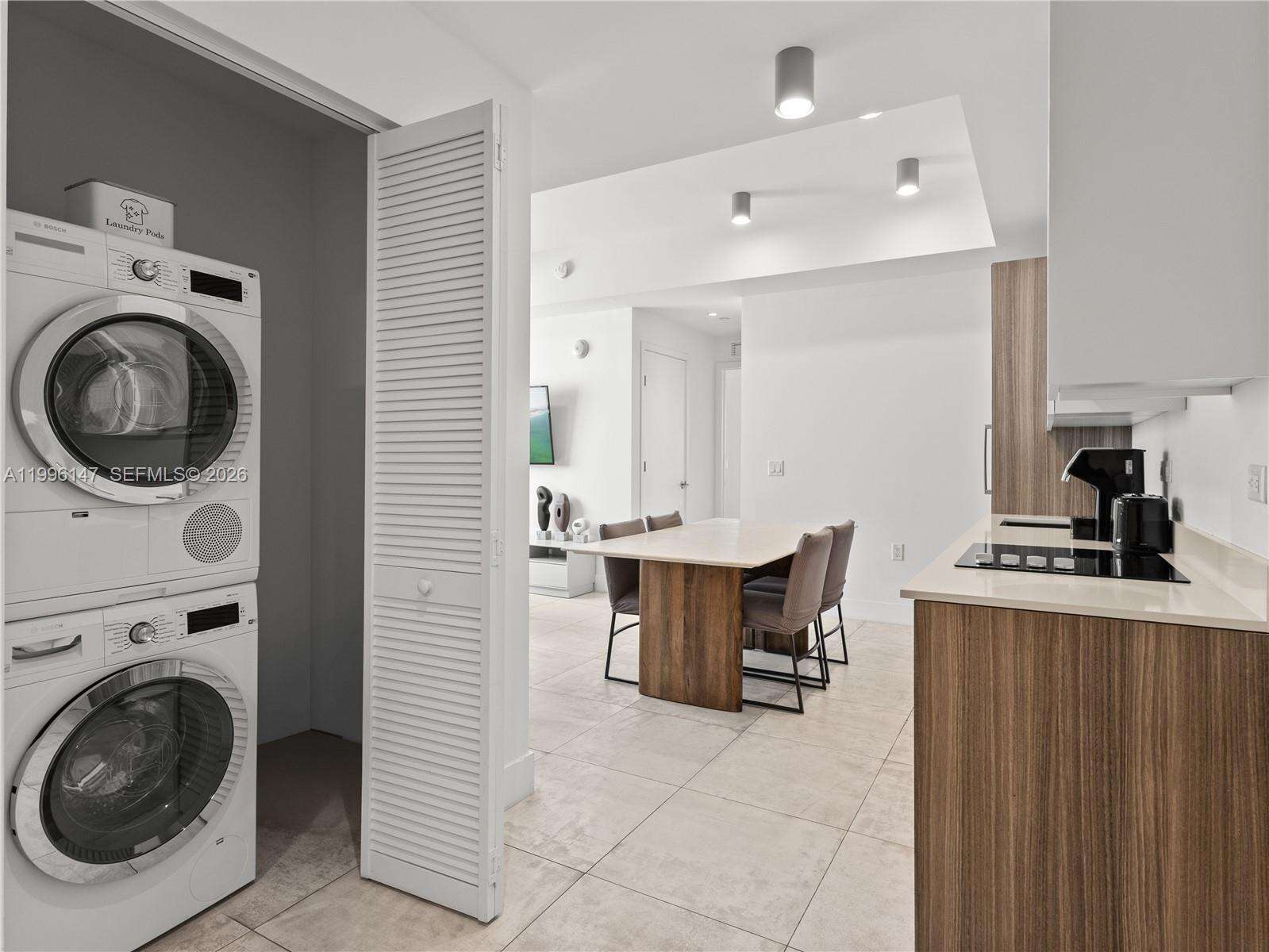 Smart Brickell | Unit #1403 Unit #1403 | Picture 13