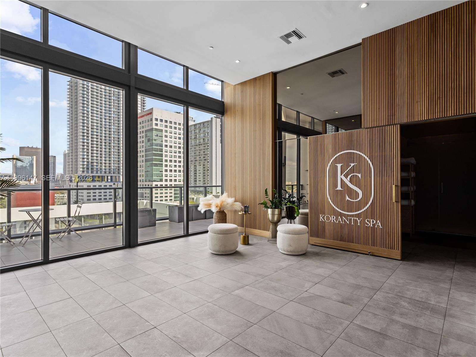 Smart Brickell | Unit #1403 Unit #1403 | Picture 27