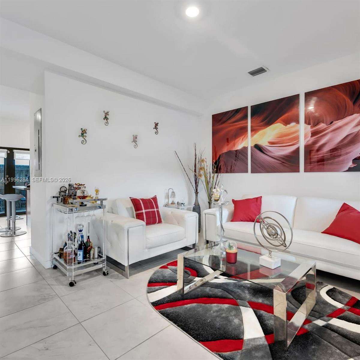 Tropical Breeze Townhouses | N/A N/A | Picture 3