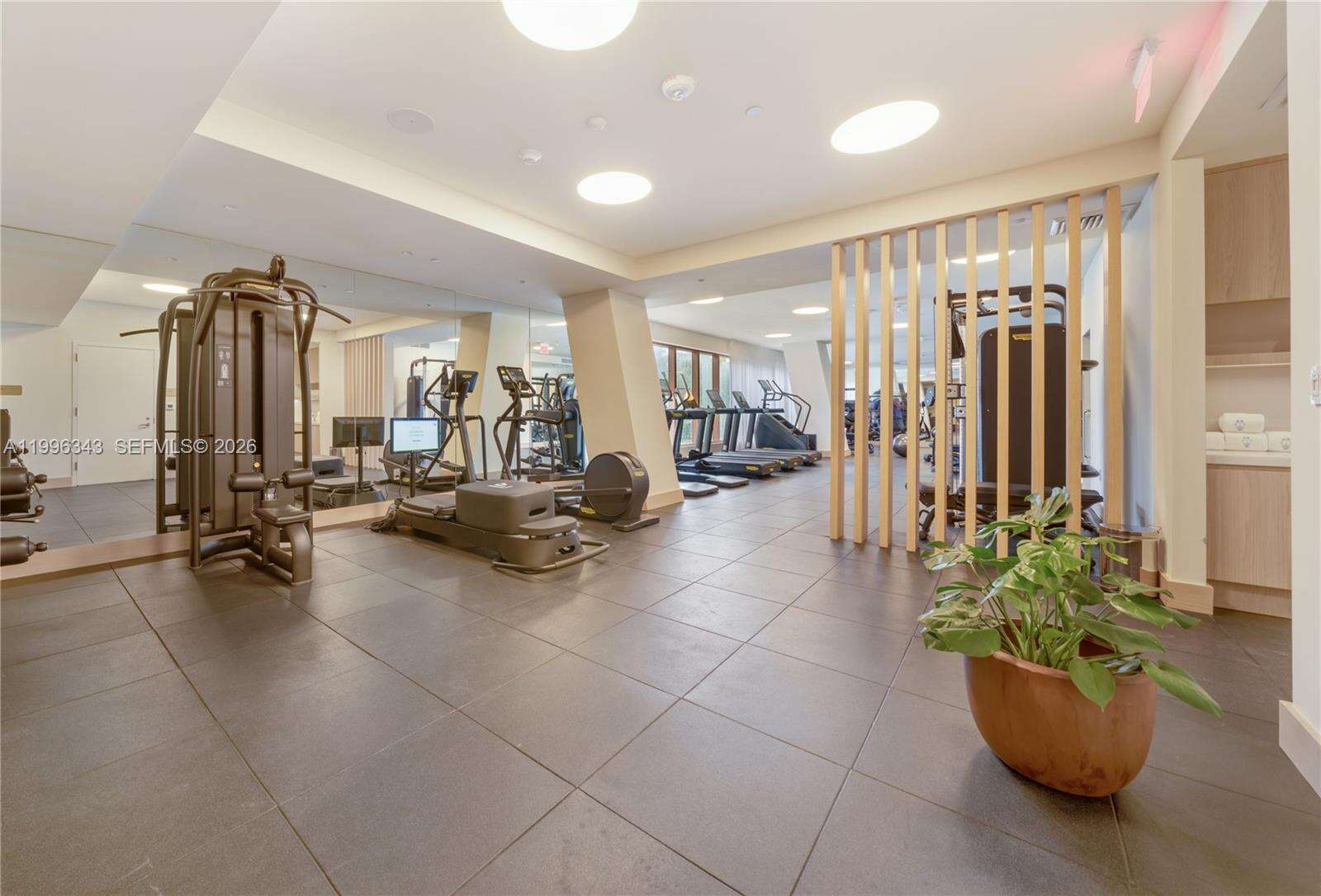 2678 Tigertail | Unit #2006 Unit #2006 | Picture 60
