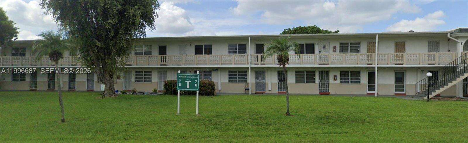 Ro Mont South Green Condo Twx | Unit #T14 Unit #T14 | Picture 1