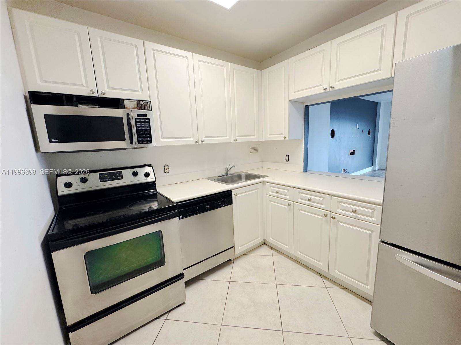 Island Place At North Bay Village | Unit #7B Unit #7B | Picture 3