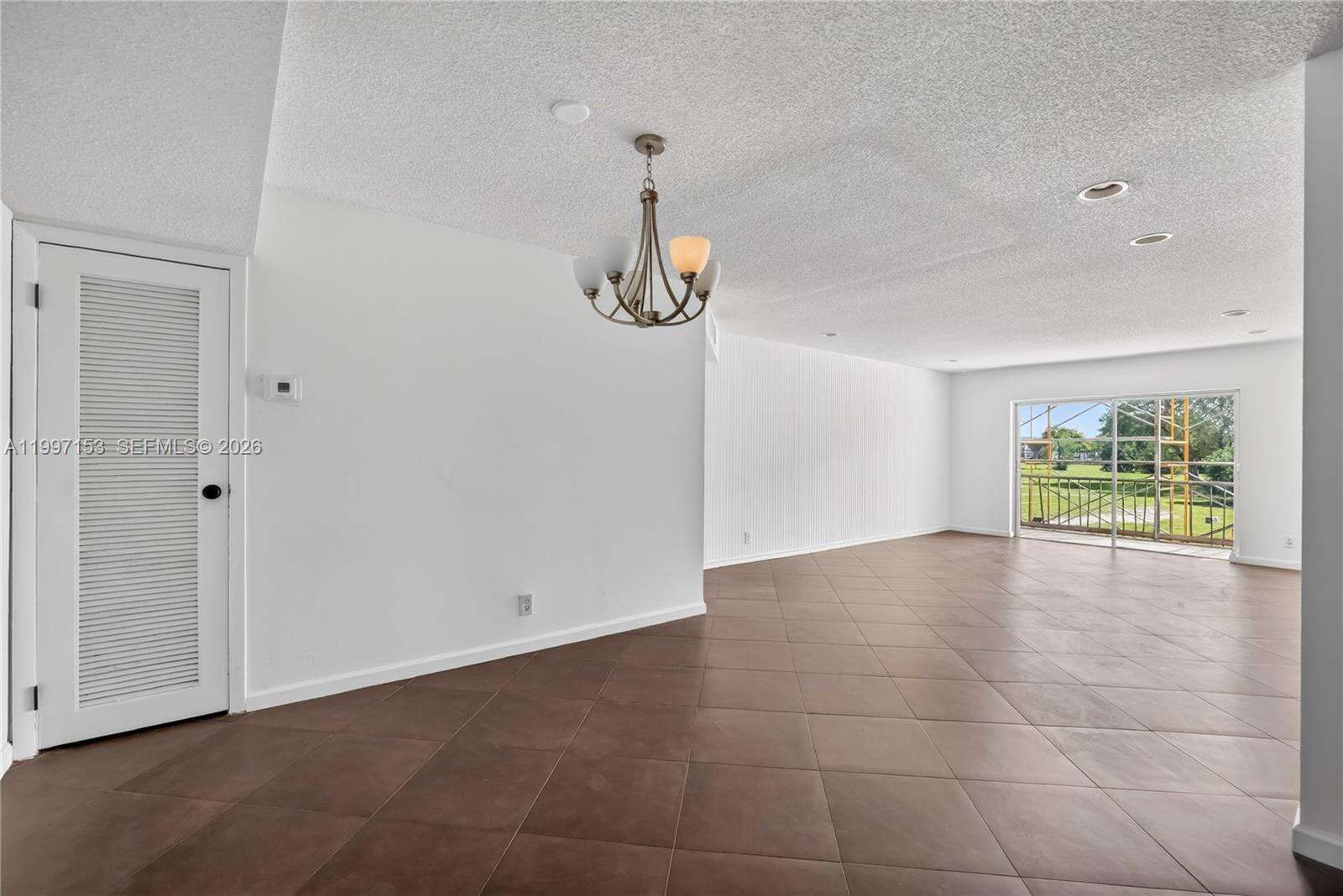 The Inverrary Country Club Apts Phase I | Unit #207 Unit #207 | Picture 2