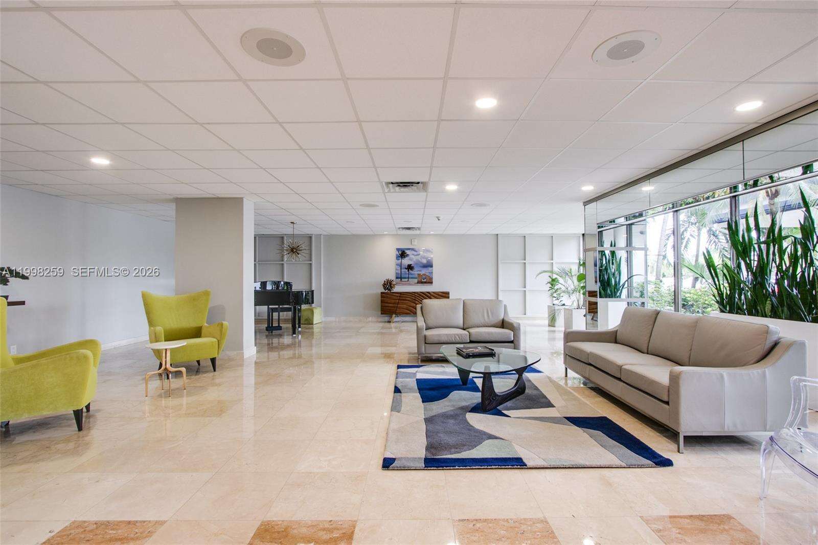 Hillcrest East No 22 | Unit #303 Unit #303 | Picture 5