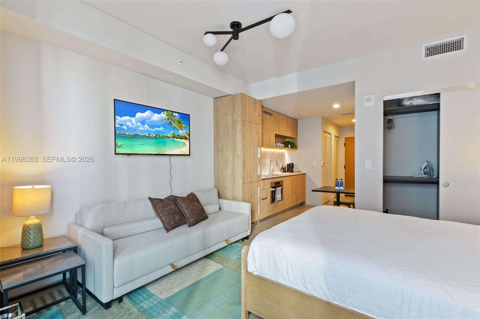 The Crosby Miami Worldcenter | Unit #2108 Unit #2108 | Picture 1