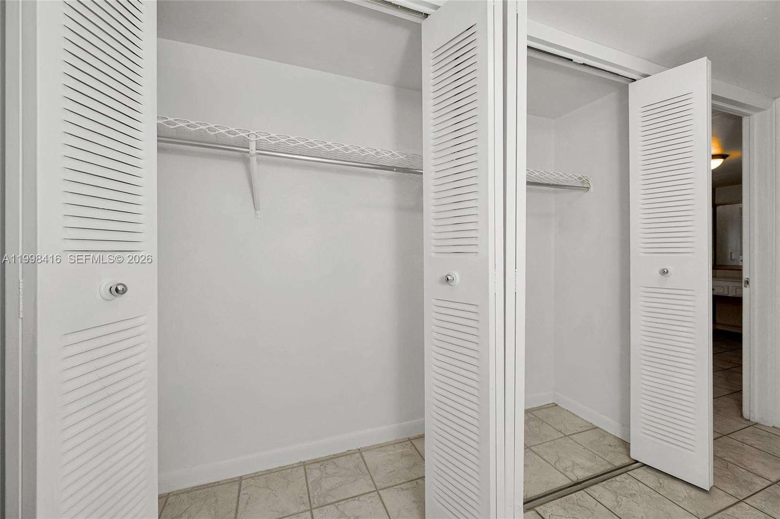 Cedar Glenn | Unit #114E Unit #114E | Picture 17