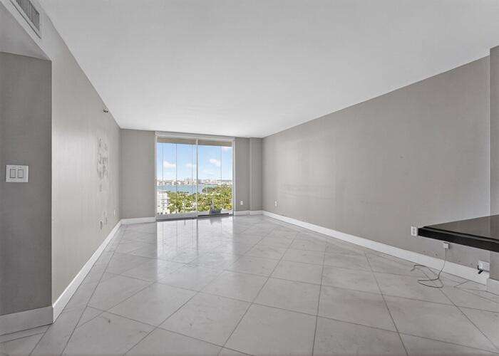 Le Trianon | Unit #23a Unit #23a | Picture 3
