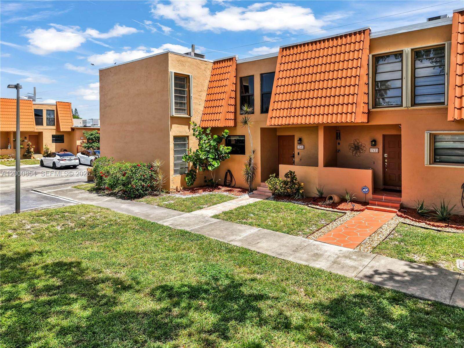 Westview Condominium No Three | Unit #186 Unit #186 | Picture 37
