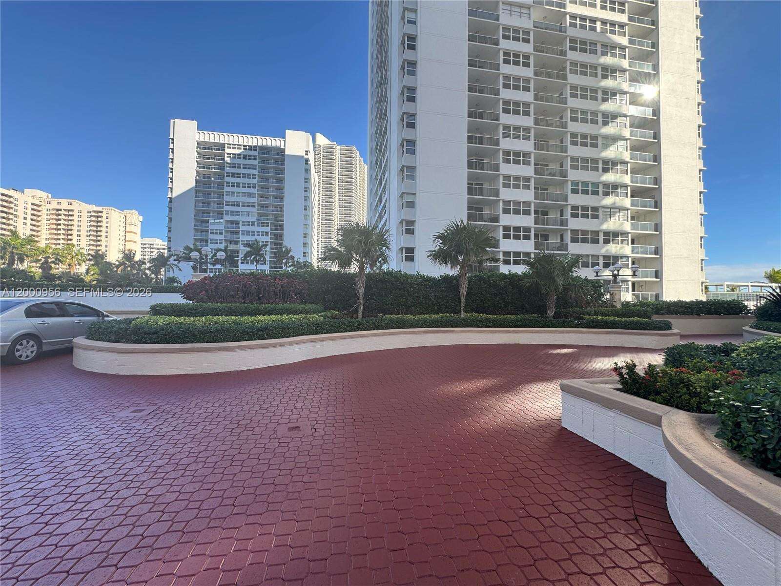 Malaga Towers | Unit #17C Unit #17C | Picture 38
