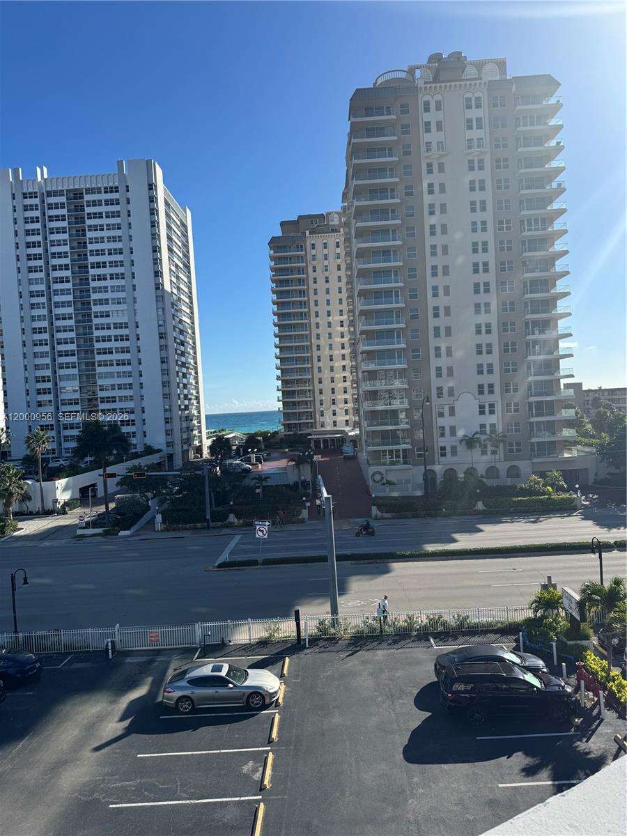 Malaga Towers | Unit #17C Unit #17C | Picture 52
